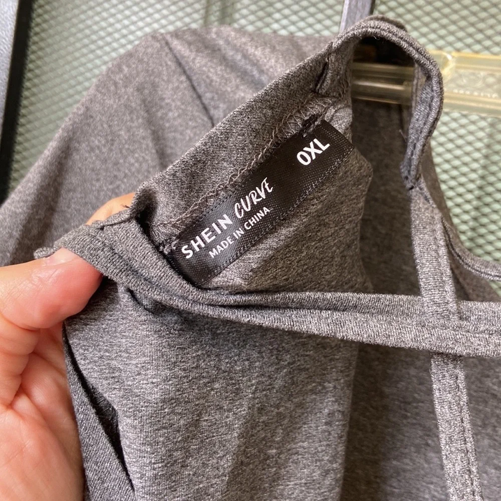 NWOT Grey Top with Crisscross Back - Picture 6 of 6